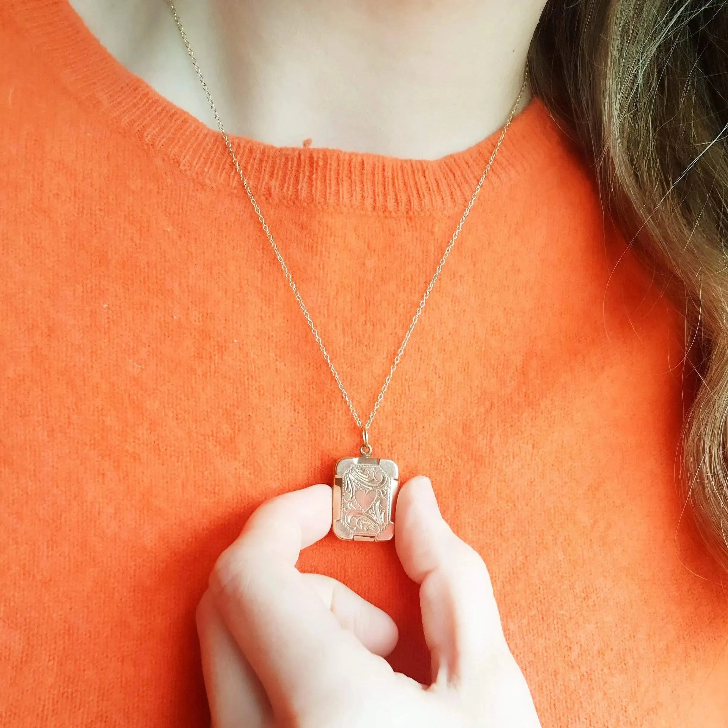 Antique Victorian 9ct Rose Gold Rectangular Engraved Locket Necklace