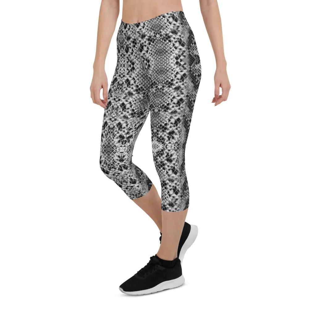 Black Snakeskin Print Capri Leggings, Designer Python Snake Skin Women's Capris Tights-Made in USA/EU