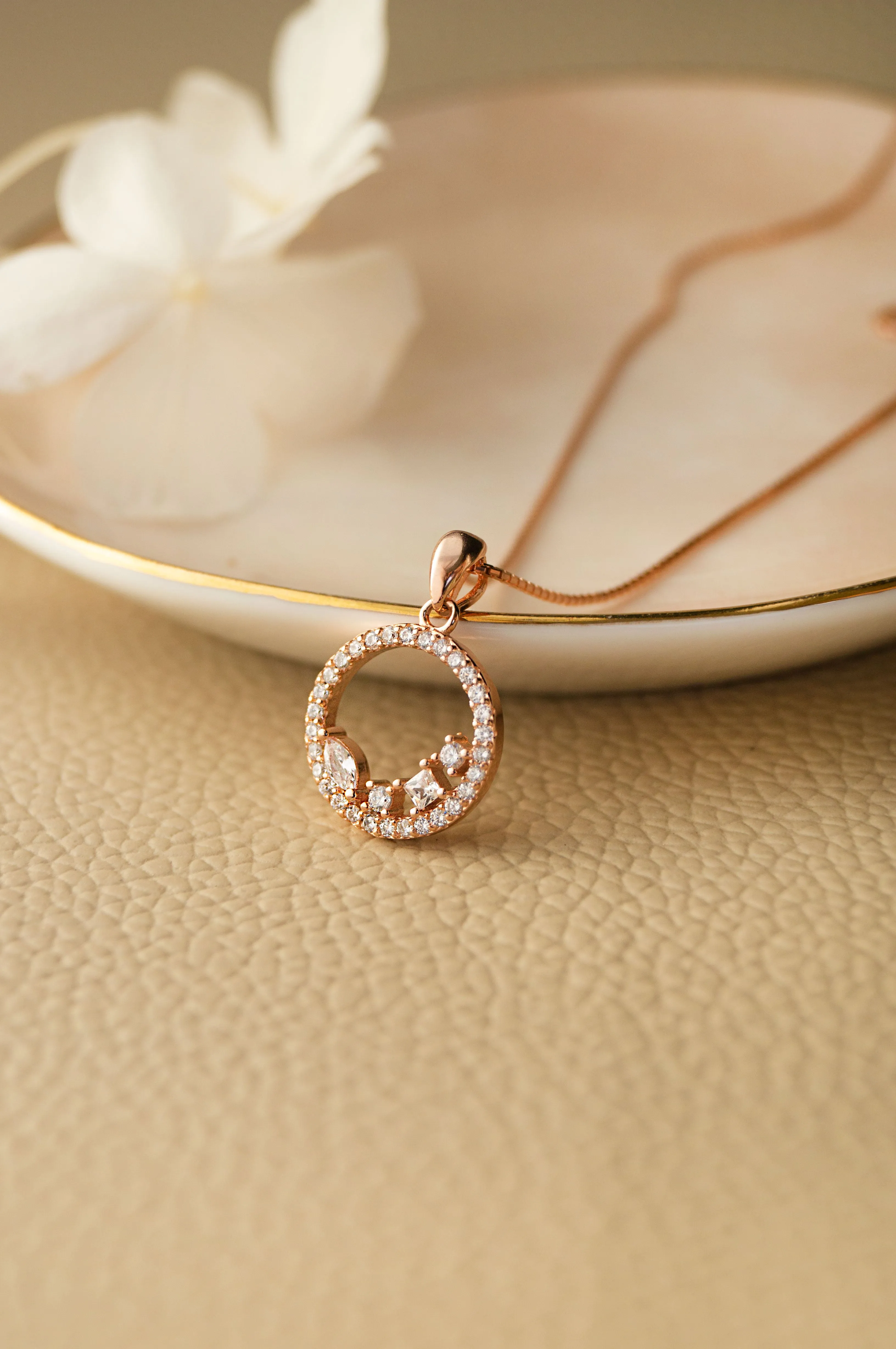 Blossom Circle Rose Gold Plated Sterling Silver Pendant Set