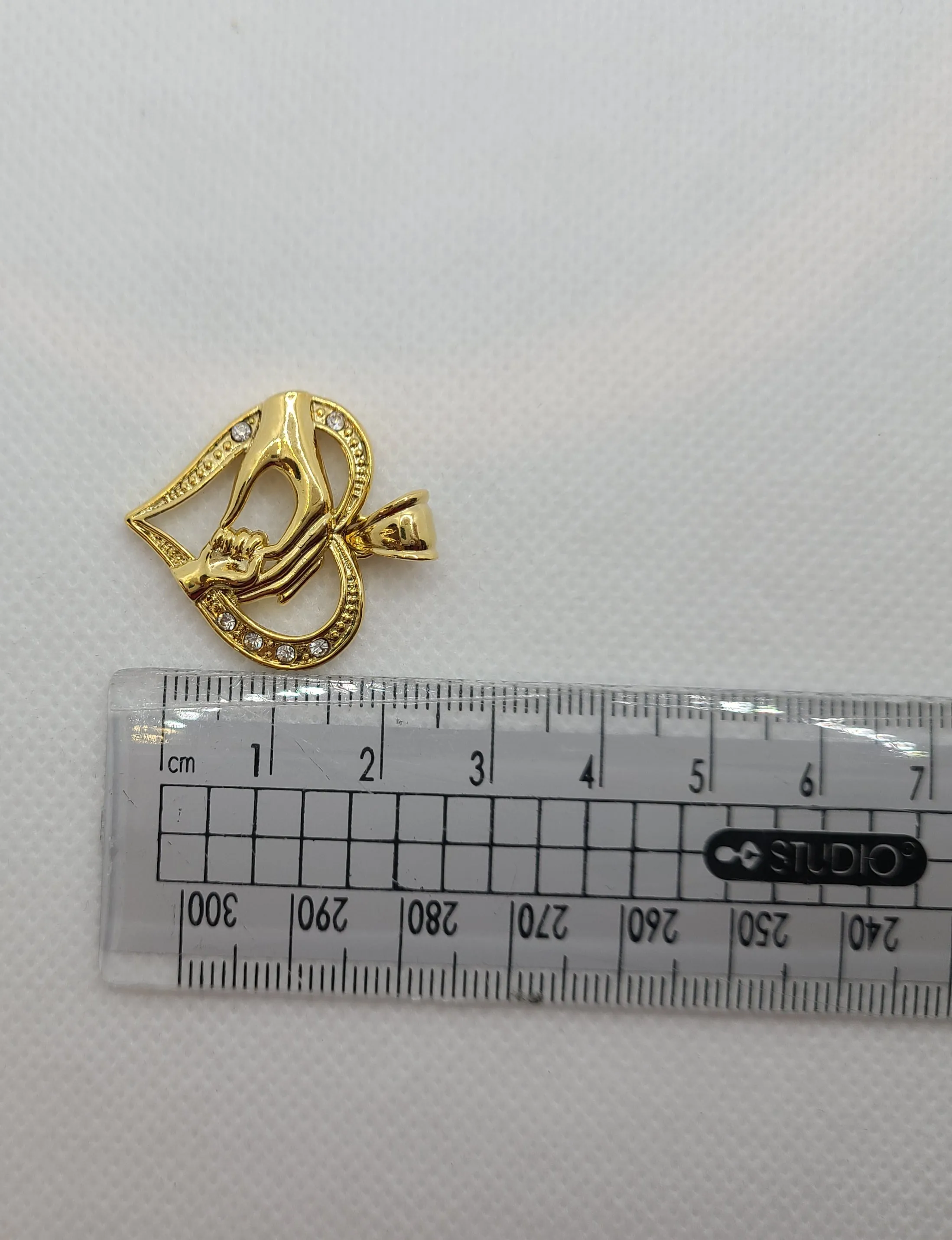 Gold plated mother&baby pendant