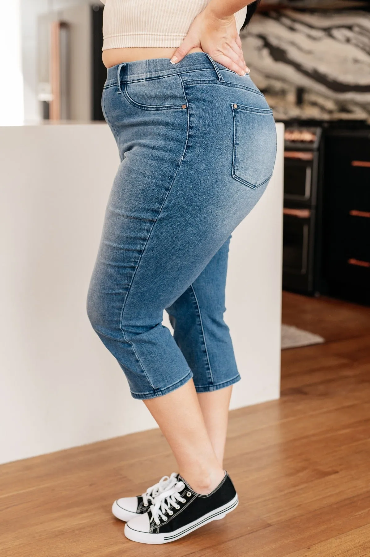 High Rise Pull On Capri Jeans