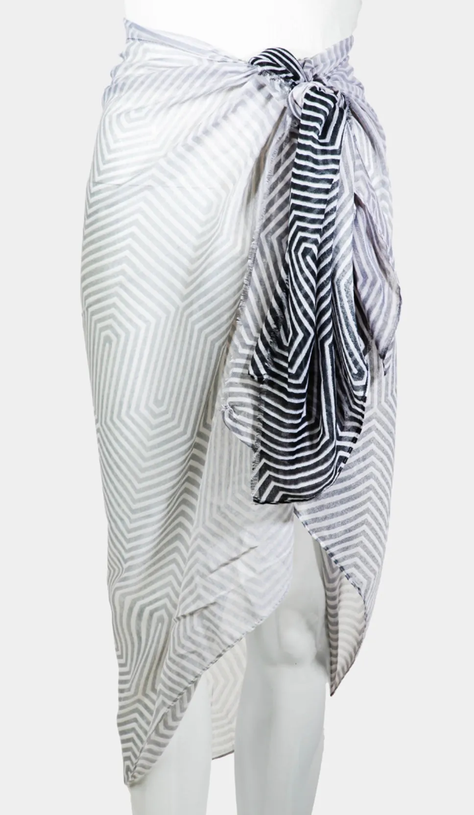 Light weight geometric print scarf *available pink or grey