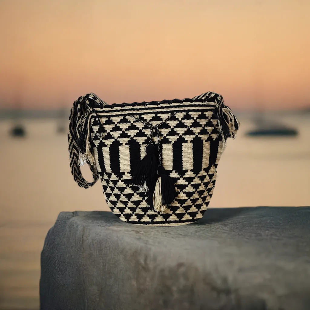 Meadow Large Handmade Wayuu Mochila bag