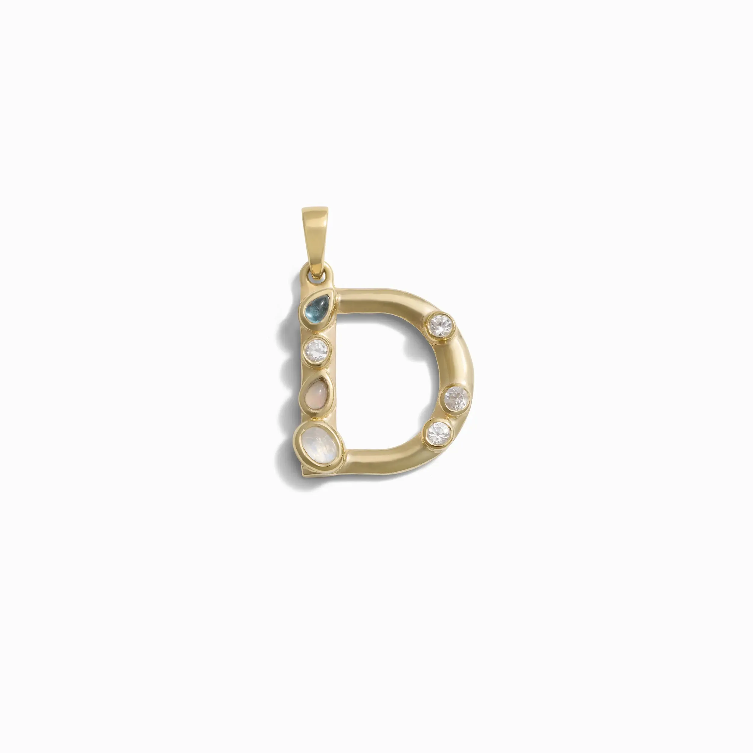 O Initial Pendant