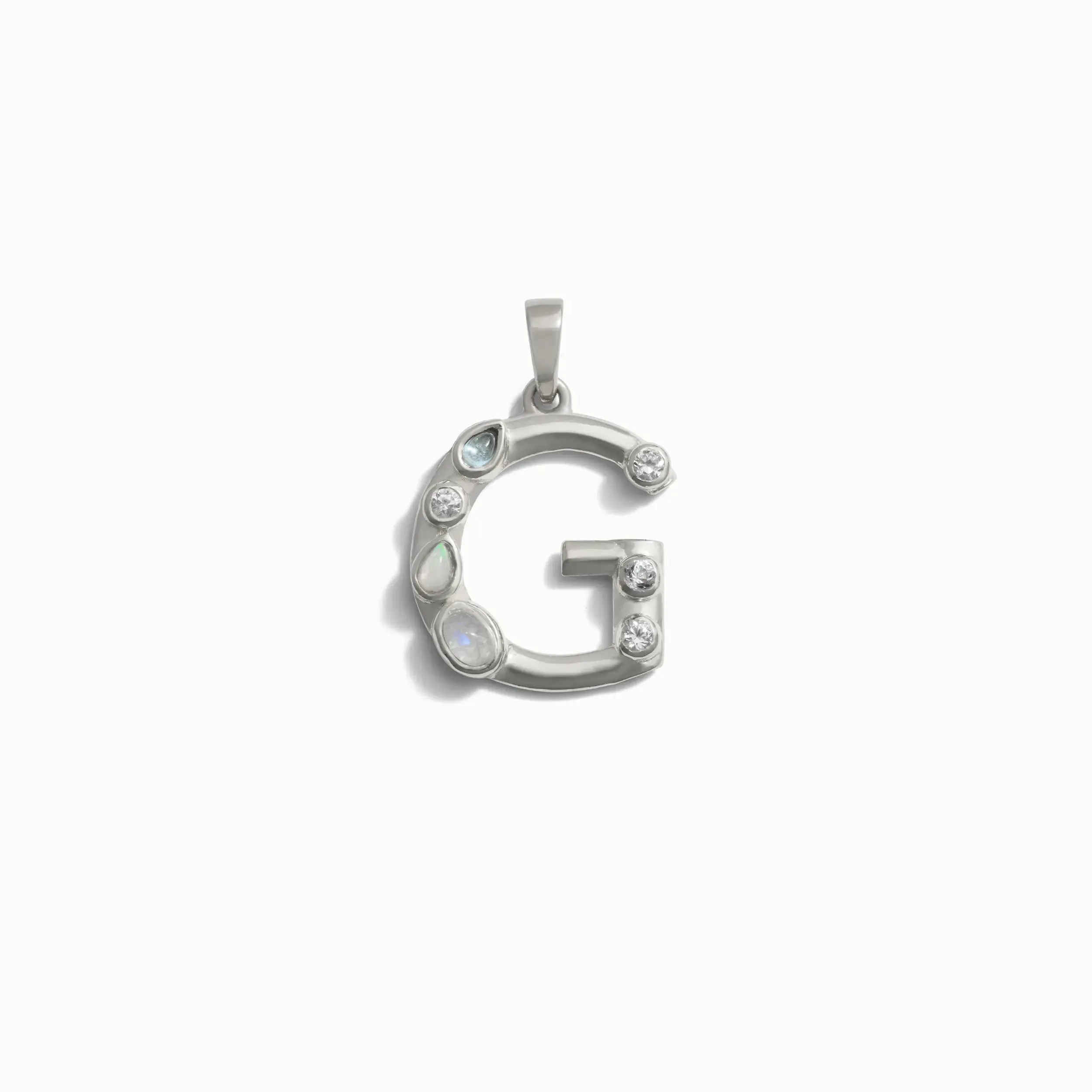 O Initial Pendant